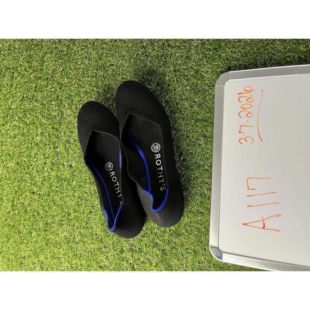 Rothy's size 7 Black Knit‎ Slip-On Flats with Blue Trim